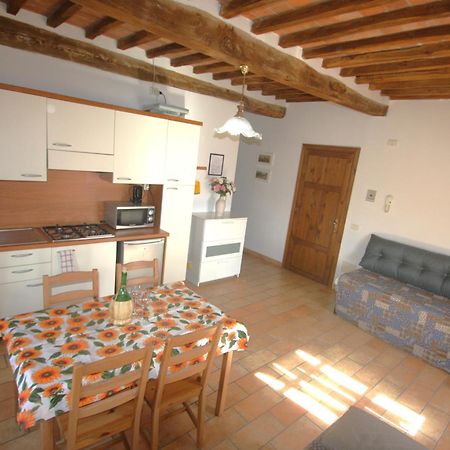 Lo Scricciolo Apartment Montecastelli Pisano Exterior foto