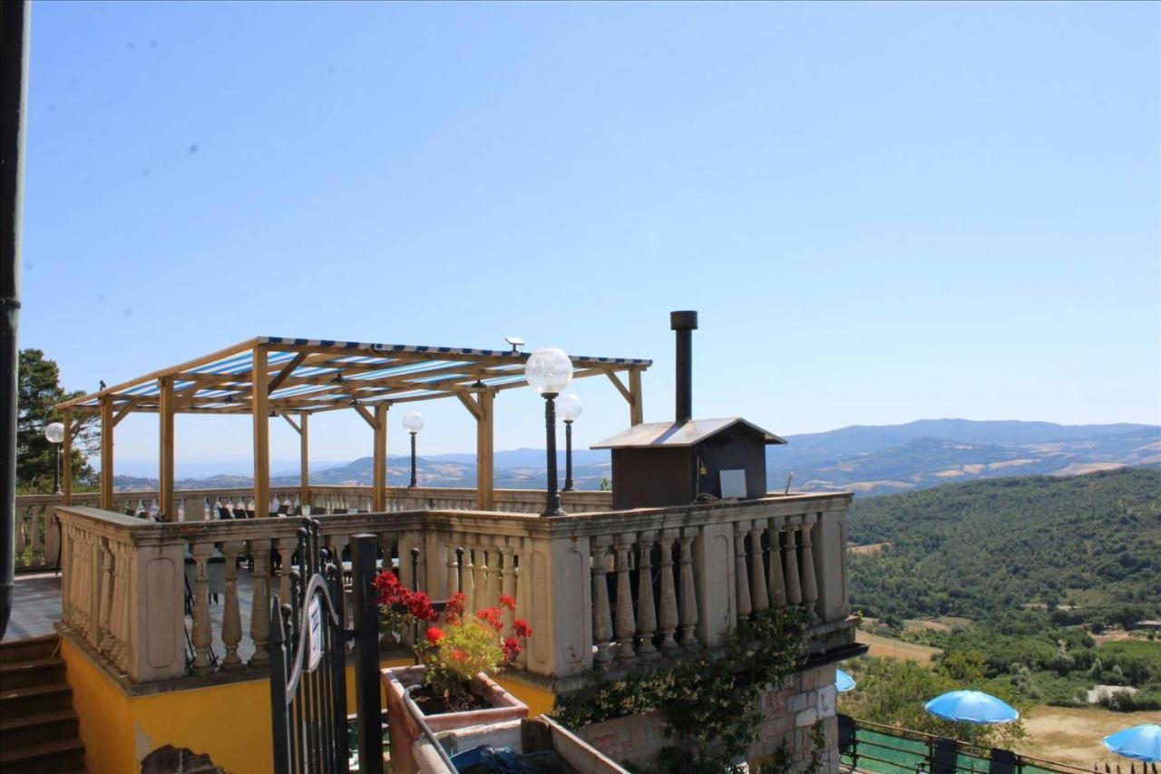 Lo Scricciolo Apartment Montecastelli Pisano Exterior foto