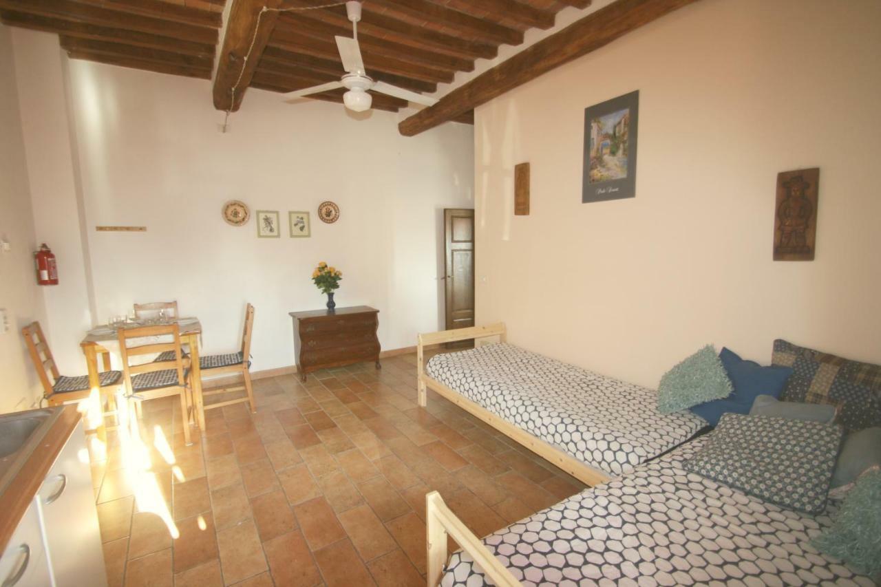 Lo Scricciolo Apartment Montecastelli Pisano Exterior foto